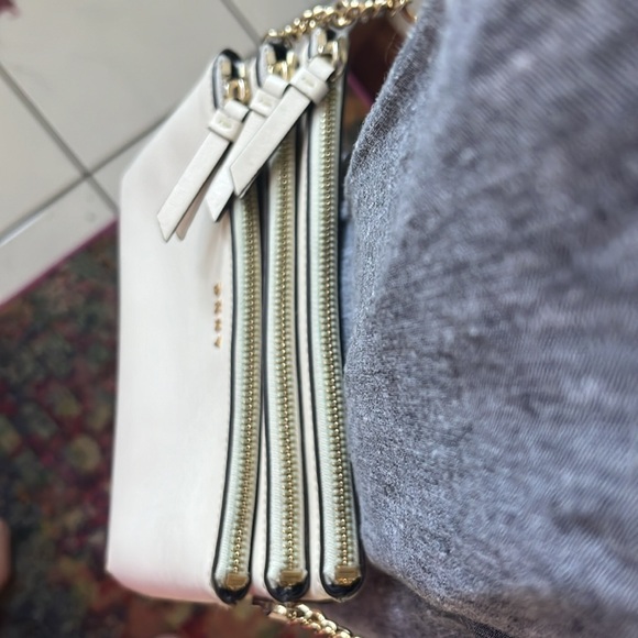 DKNY   Crossbody bag  Three zippered compartments  ivory/cream  Genuine leather - Picture 7 of 16